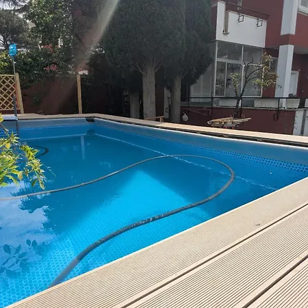 Della Tartaruga Vila *