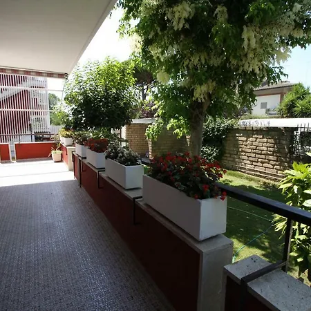 Della Tartaruga Vila *